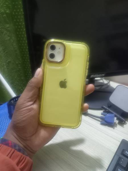 Now Available, iPhon 11 Color White