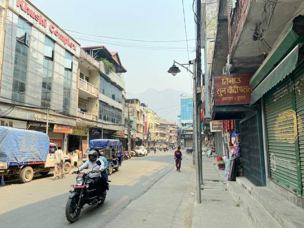 Shutter for rent at amarpath near singh complex butwal
