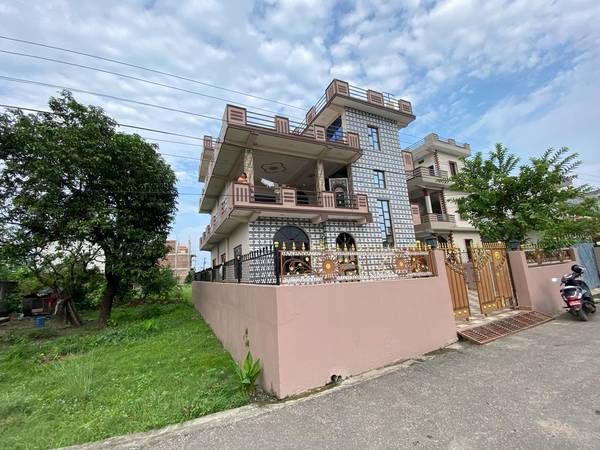 House for sale at divertol